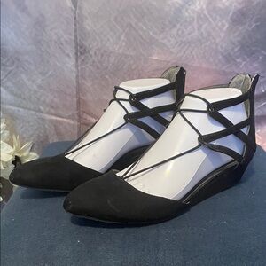Reaction Kenneth Cole Black Strappy Wedges